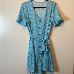 Women’s Medium polka dot button down dress